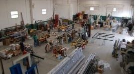 Archisio - Showroom di Walter Cozza srl - La nostra azienda alta qualit servizio per la casa finestre vetro chiusureFondata nel 1980 a rende cs la walter cozza serramenti nasce come azienda individuale di produzione artigianale s