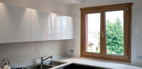 Archisio - Lavoro di Gdl Service - Artigiani da 5 generazioniAlla fine del 800 nasce in campania da giovanni e suo figlio giuseppe una piccola ditta artigiana specializzata nella produzione di opere di falegnameria diventando con