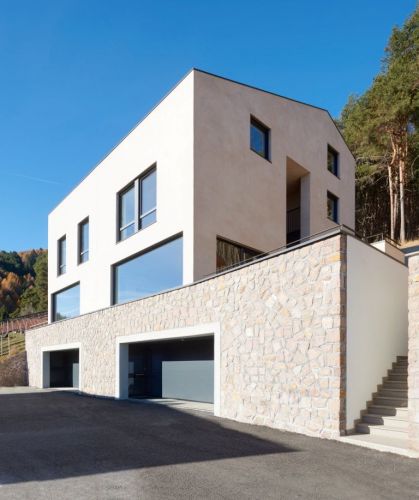 Archisio - Progetto di Christian Schwienbacher - Lo studio di architettura stato fondato nel 1998 dallarchitetto christian schwienbacher e da allora crea soluzioni spaziali individuali per i clienti in una vasta gamma di aree La nostra architet