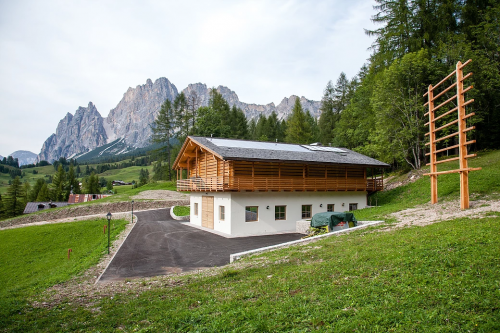 Archisio - Progetto di De Biasi Matteo - Lo studio si occupa di progettazione e ristrutturazione architettonica nonch di progettazione di interni come lo sviluppo progettuale ed esecutivo in tutte le sue fasi I progetti fatti vanno dall