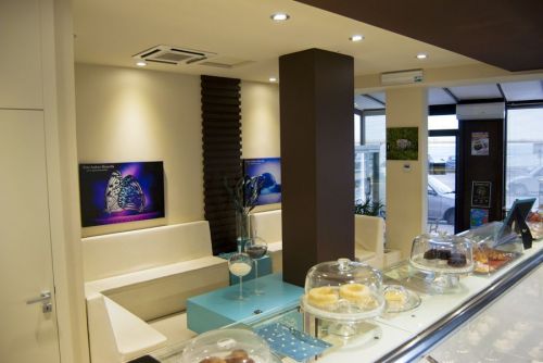 Archisio - Progetto di Costanzo 1990 - Lo studio costanzo uno studio di architettura e design di interni Lobiettivo dopo unattenta analisi complessiva dello spazio abitativo o dellattivit commerciale quello di progettare