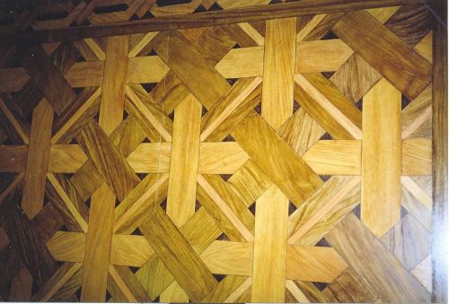 Archisio - Lavoro di Falegnameria Ferruzzi - La nostra azienda vanta una tradizione risalente addirittura a prima del 1600 e risulta iscritta alla camera di commercio di firenze sino al 1775Dal 1974 guidata da mario e carlo ferruzzi che p