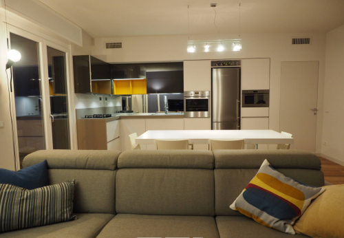 Archisio - Progetto di Elsa Paradiso - Sono un architetto con studio di progettazione con sede a roma Mi occupo di progettazione degli ambienti residenziali e commercialiLinterior design un aspetto che mi affascina molto e a cui