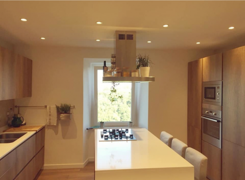 Archisio - Progetto di Giuliano Mancini - Interni e design progettazione dinterni di abitazioni private negozi locali e uffici Progetto di arredi su misura Studio delle luci e del colore rendering 3d home-staging per agenzie immobilia