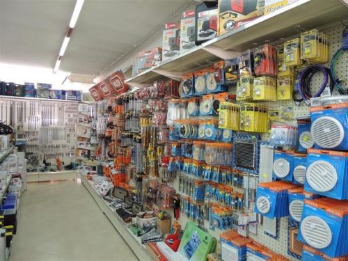 Archisio - Showroom di Vernici E Colori - Nino Superbo - Vernici colori una societ specializzata nella vendita di articoli di ferramenta utensileria arredo bricolage colori giardinaggio maniglieria materiale elettrico illuminazione prodotti