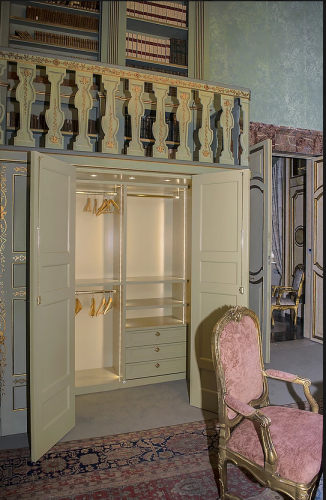 Archisio - Showroom di Novarte - Progettiamo e realizziamo spazi da vivereDalla cucina agli arredi di interni Esclusivamente su misura Rigorosamente artigianaleAttraverso una filosofia basata su una continua ricerca e svilupp