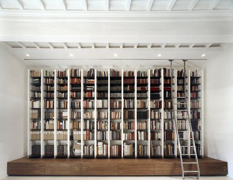 Archisio - Progetto di Beatrice Pierallini - Lo studio si occupa di architettura grafica e design Attivo in italia e allestero si avvale della collaborazione interna ed esterna di architetti ingegneri e consulentiFanno parte dello studio