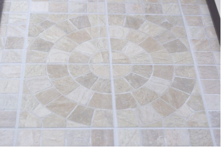 Archisio - Lavoro di Ceramiche Razzano 1949 - La nostra azienda una realt con quasi 70 anni di esperienza Abbiamo cominciato nel lontano 1949 con la vendita al dettaglio di scarpe cucine ferramenta e articoli da regaloCol tempo poi c