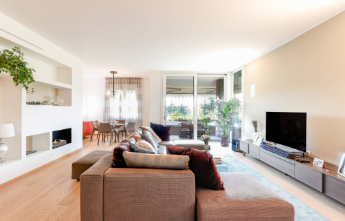 Archisio - Progetto di Elena Scarpetti - L architetto elena scarpetti si occupa di ristrutturazioni dinterni con esperienza pluriennale nel settore dellinterior design progettazione dinterni e direzione lavori cantieri Offre una con