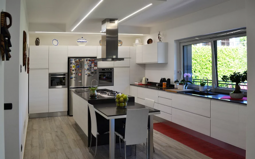 Archisio - Progetto di Andrea Magnoni Architetto - ArchitettoAndrea magnoniChi progetta sa di aver raggiunto la perfezione non quando non ha pi nulla da aggiungere ma quando non gli resta pi niente da togliereAndreamagnoniarchitettogma