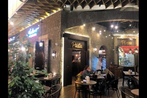 Archisio - Showroom di Tufo Etrusco Srl - Produzione tufo etrusco di varie tipologie per pavimenti rivestimenti costruzioni murali e molto altro