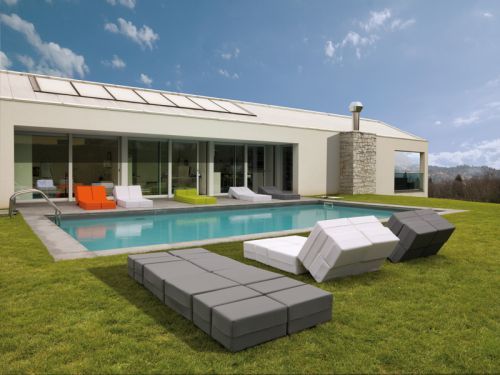 Archisio - Progetto di Enzo Palmisciano - Progettista di spazi interni ed esterni pubblici e privati exbitor designer and industrial design Vincenzo palmisciano nasce a soverato cz nel 1967 La passione per larte larchitettura ed il de