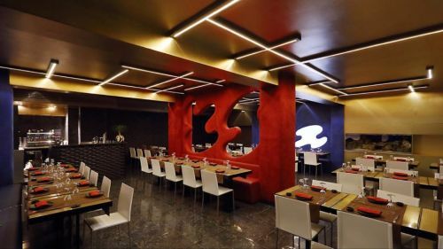 Archisio - Progetto di Studio Giuseppe Dondoni Sgd - Giuseppe dondoni uno degli 8 architetti specializzati coinvolto come docente nel corsi di new entertainment design di polidesign-politecnico di milano dedicato allideazione e alla progettazione