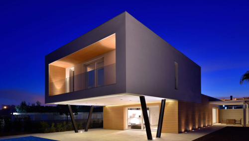 Archisio - Progetto di Ettore Tricarico - Lo studio attraverso un continuo percorso di sperimentazione e ricerca si occupa da quasi venti anni di progettazione in modo trasversale dalle architetture di interni a quelle residenziali dagli