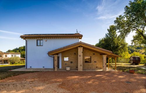 Archisio - Lavoro di La Tua Casa In Legno - Da 90 anni la famiglia rubner lavora il legno una garanzia di qualit e una storia di bellezza Il made in italy che fa bene allambiente alla tua famiglia e alla tua comunit