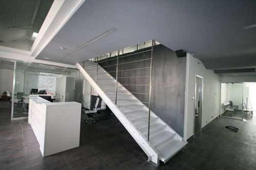 Archisio - Progetto di Roberto Floridia - Lo studio dellarchitetto floridia nasce negli ultimi anni ottanta ed opera nei diversi ambiti dellarchitettura progettazione restauro consolidamento interiors design servizi di consulenza glob