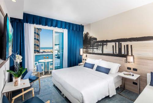 Archisio - Lavoro di Mayda Mason - Sappiamo come parlare di te e come attirare lattenzione dei tuoi clienti riceverai immagini grandangolari per racchiudere in ununica fotografia lessenza dei tuoi ambienti e immagini dei dett