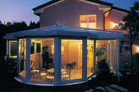 Archisio - Showroom di Cardine Porte E Finestre A Regola Darte - La nostra organizzazione prevede due strutture Una azienda che produce e lavora al servizio delle imprese e della cantieristica e laltra uno show room destinato a privati ed architetti