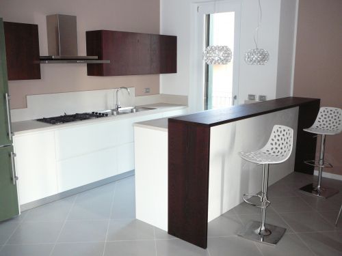 Archisio - Lavoro di Cordel Srl Arredamenti Artigianali - Azienda artigianale a conduzione familiare da oltre 40 anni nel settore dellarredamento Della tradizione artigianale conserviamo la manualit e linventiva per ottenere prodotti di alta qualit