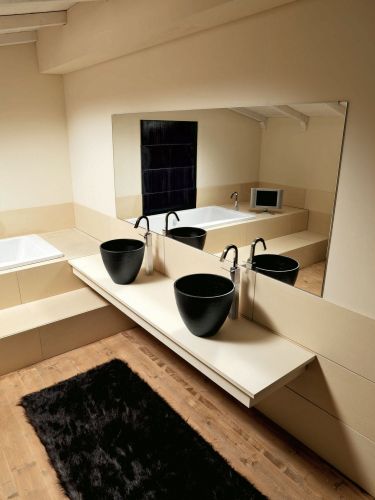 Archisio - Showroom di Stile Libero srl - La nostra azienda stile libro srl brand terzofoco produce e vende lavabi da bagno in ceramica e terre speciali porcellana raku clay fire clay ecc decorati a mano e con finiture speciali oro pl