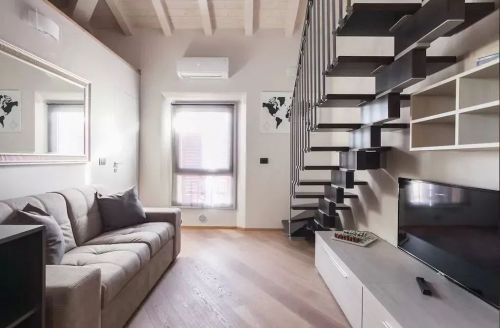 Archisio - Showroom di Home Restyling - La ditta home restyling specializzata nella realizzazione di lavori di ristrutturazione di ogni tipo Lazienda infatti specializzata nelledilizia e nel design e offre alla sua clientela