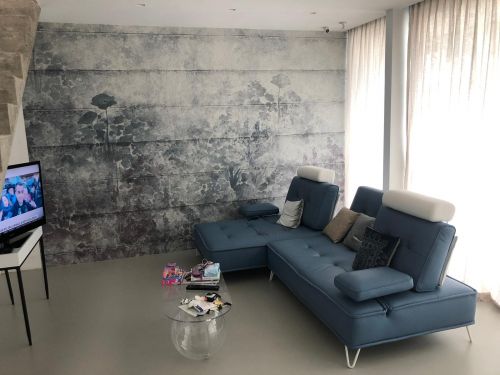 Archisio - Progetto di Silvia Morelli - Ho realizzato un sogno il mio mondo che si espande nel vostroDa molti anni opero nel settore dellarredamento dinterni Fulcro dei miei lavori lutilizzo della materia resina in tu