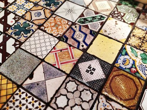 Archisio - Showroom di La Riggiola - Da oltre 30 anni la riggiola si occupa del recupero e della vendita di pavimenti antichiTutto nasce con la passione per gli antichi pavimenti da parte di nostro padre liberato che con gran