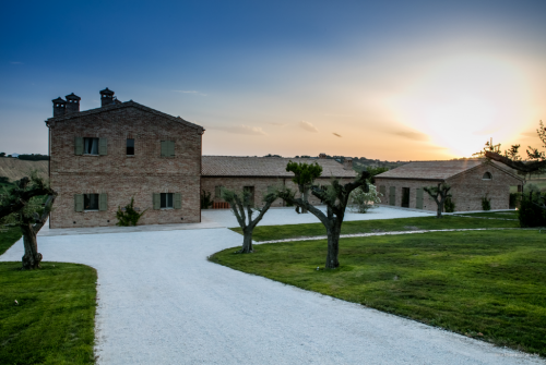 Archisio - Lavoro di Edilcres srl - Impresa edile specializzata nella costruzione di nuove case ristrutturazione e riqualificazione secondo principi di elevata efficienza energetica sostenibilit