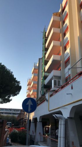 Archisio - Lavoro di Vincenzo Partigianoni - Effettuiamo opere di ristrutturazione qualsiasi tipo Realizzazione qualunque tipo di operaristrutturazione- costruzioni edili - rivestimenti interni ed esterni - edilizia in generale