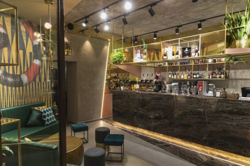 Archisio - Lavoro di Giulio Palumbo Schiavone - Sono un ingegnere e fotografo di napoli La mia passione per la fotografia ha origini giovani da quando ho iniziato a scattare con la mia prima point-and-shoot allet di 10 anniDopo la laurea