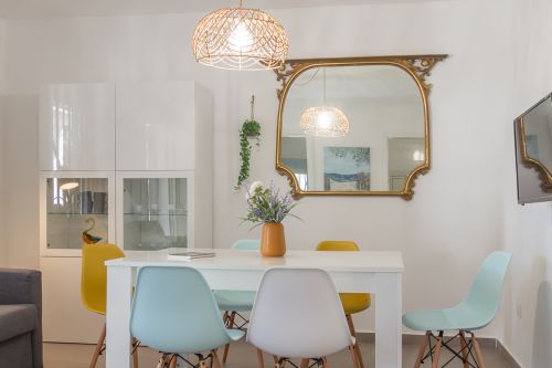 Archisio - Progetto di Anna Leone Architetto Home Stager - Collaboro con agenti immobiliari costruttori investitori immobiliari e privati che vogliono vendere casa velocemente e al giusto prezzo Collaboro con gestori di attivit extra-alberghiere propert