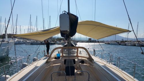 Archisio - Lavoro di Al Cb Di Tramellino Niro - Al cb di tramellino niro nasce a olbia nel 1970 per seguirela tradizione di famiglia iniziata nel 1950 dapap agostino insicilia patria di tappezzieri e arredatoriGiovanna tramellino