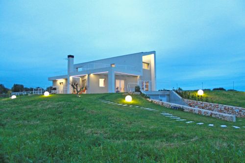 Archisio - Progetto di Vito Nacci - Vito nacci nato nel 1979 a monopoli ba debora grande nel 1981 a bari nel 2006 sia nacci che grande si laureano in architettua al politecnico di bari con una tesi di ricerca sulle citt ellenis