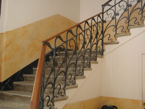 Archisio - Lavoro di Maffi Massimo - Artigiano con lunga esperienza in decorazioni finiture di interni posa carta da parati mosaico