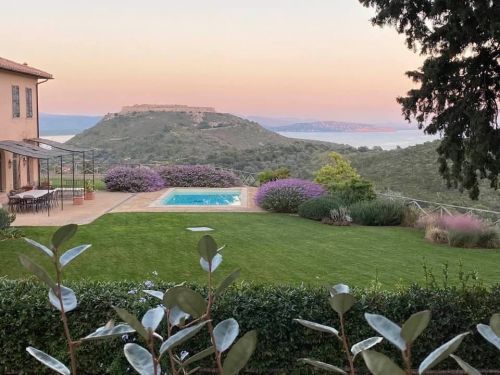 Archisio - Progetto di Claudia Dibbe Piazza - Claudia piazza cidonio is a designer and cultural manager born in montevideo uruguay is passionate about fashion gardening decor and contemporary art Lives between italy and uruguay She holds a