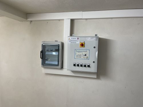Archisio - Lavoro di Aci Impianti Elettrici Di Natale Iuvara - Cabine di trasformazioneimpianti elettrici in genere quadri elettrici impianti elettrici civili ed industriali rifasamentoimpianti elettrici in ambienti speciali sistemi telegestione impianti