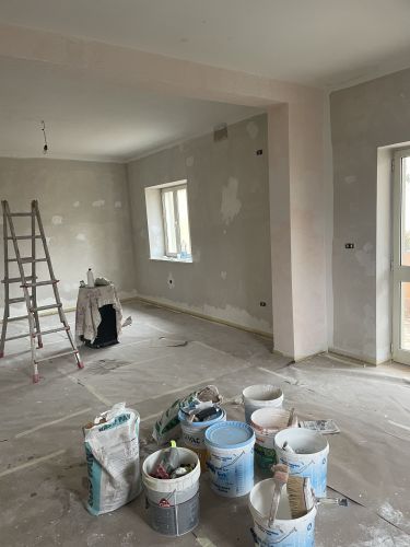 Archisio - Lavoro di Imbianchino - Tinteggiatura interno ed estremo