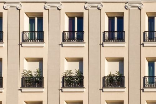 Archisio - Lavoro di Arsco Facciate - Arsco facciate specializzata in ambito di ristrutturazioni facciate condominiali nel corso del tempo introduce numerosi cambiamenti organizzativi preservando sempre unimpronta di carattere famigliar