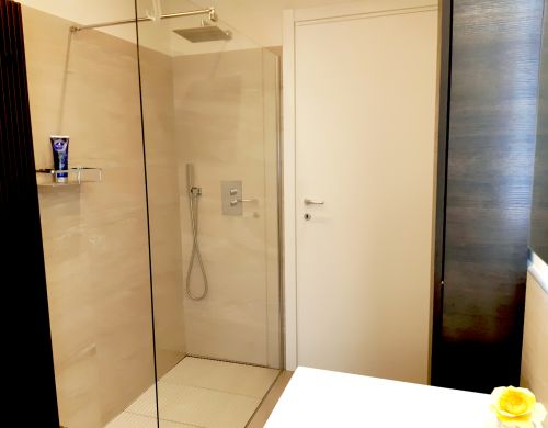 Archisio - Progetto di Stefania Cestari - Mi occupo di progettazione architettonica e distribuzione interni nonch di ristrutturazioni in genere con particolare attenzione agli interni per ottimizzare gli spazi e valorizzare gli ambienti