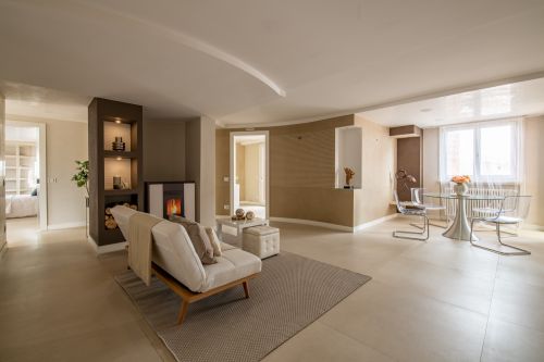 Archisio - Progetto di Elisa Cattelan - Il mio percorso formativo ad iniziare da quello scolastico sempre stato rivolto allarte e allarchitettura Arredamento art decor e vetrinistica sono temi che tratto da anni Sono home st