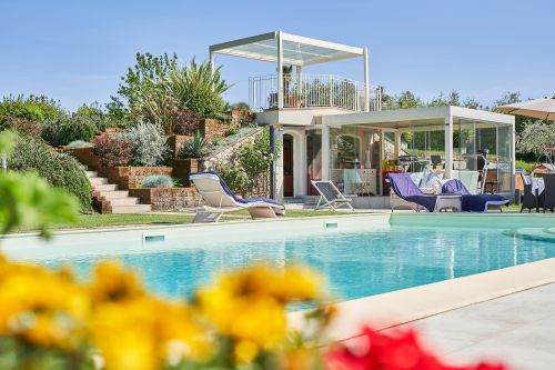 Archisio - Lavoro di Raffaello Terreni - Sono specializzato in fotografia di interni per appartamenti ville ed immobili di lusso