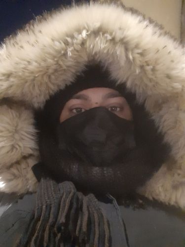 Archisio - Lavoro di Piastrelista Imbianchino - Buongiorno sn un artihiano preffessionista nel settore del edilizia mi ocupo posa piastrelle rassature imbiancchature