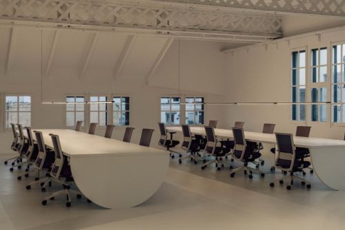 Archisio - Showroom di Fabris Illuminazione - Agenzia per il triveneto per lilluminazione siamo in grado di soddisfare ogni esigenza illuminotecnica con proposta di prodotti a 360 gradi calcoli illuminotecnici e preventiviLedsc4Illuminazi