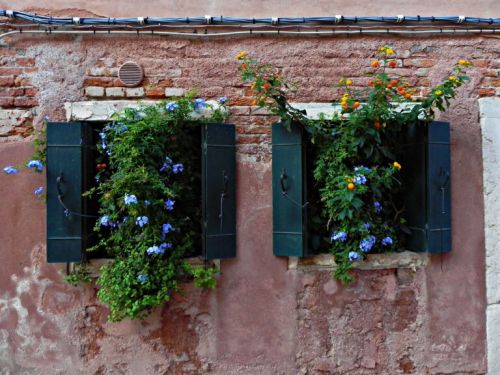 Archisio - Progetto di Claudia Fardin - Consulenze stime e perizie progettazione civile e industriale pratiche catastali restauri e ristrutturazioni