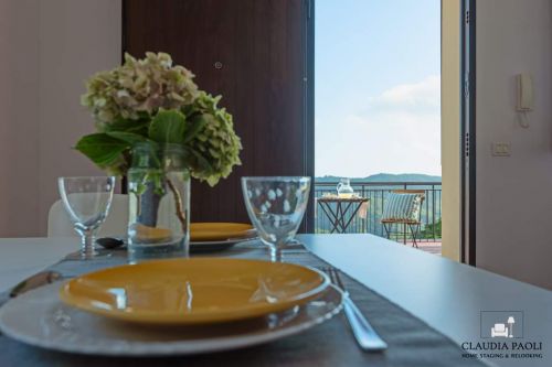 Archisio - Progetto di Claudia Paoli - Home Staging E Relooking - Nel campo dellhospitality staging mi occupo di valorizzare bed and breakfast agriturismi e appartamenti destinati ad affitti brevi con lobiettivo di aumentarne lattrattivit e la competitivit