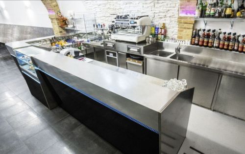 Archisio - Lavoro di Inox Pack - Nata a san benedetto del tronto nel 1961 dal genio imprenditoriale di porfirio neroni la sua politica aziendale rispecchia fedelmente la filosofia e lo stile del fondatore attenta valutazione delle