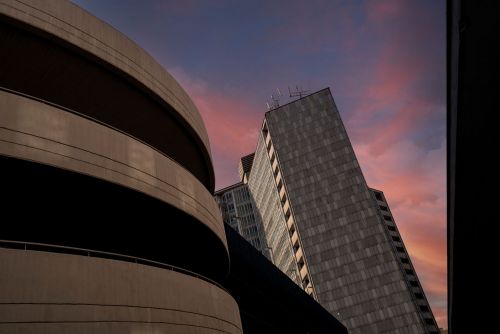 Archisio - Lavoro di Giulia Minolfi - Classe 1988 napoletana di origine da qualche anno veneziana di adozione Laureata in geologia ho speso i primi anni successivi alla laurea nel conseguire il dottorato di ricerca per poi cambiare s