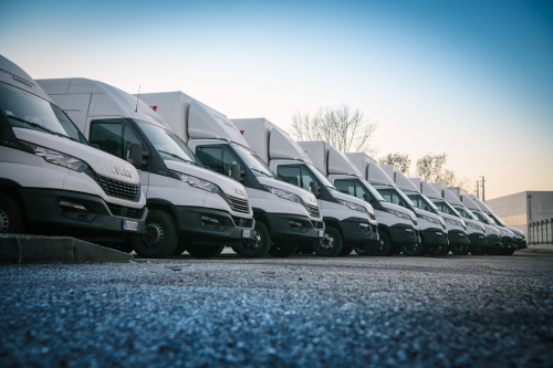 Archisio - Lavoro di Traslochi Sargu Srl - Siamo unazienda che si occupa di traslochi nazionali ed internazionali Mettiamo a disposizione la nostra esperienza ventennale trattando le cose del cliente come fossero nostre