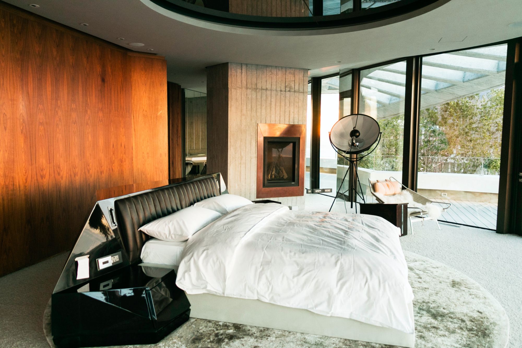 Camera da letto in stile moderno e tessuti