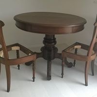 Archisio - Falegameria Scala - Progetto Restauro com sedie e tavolo